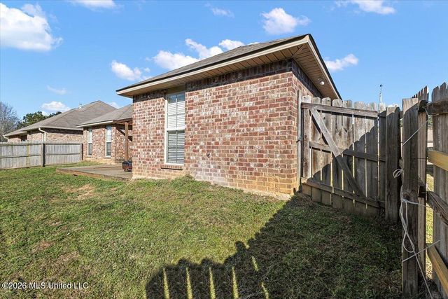 526 Brighton Trail, Florence, MS 39073