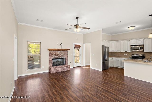 526 Brighton Trail, Florence, MS 39073