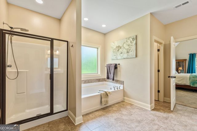 53 Ranan Ln, Newnan, GA 30263