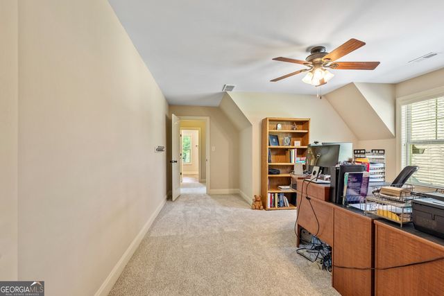 53 Ranan Ln, Newnan, GA 30263