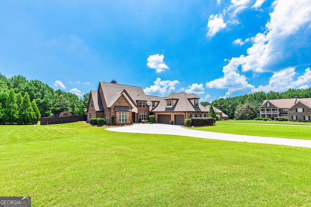 53 Ranan Ln, Newnan, GA 30263