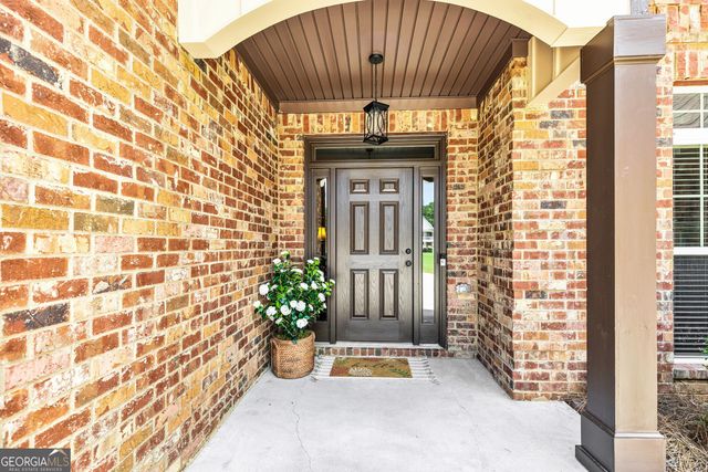 53 Ranan Ln, Newnan, GA 30263