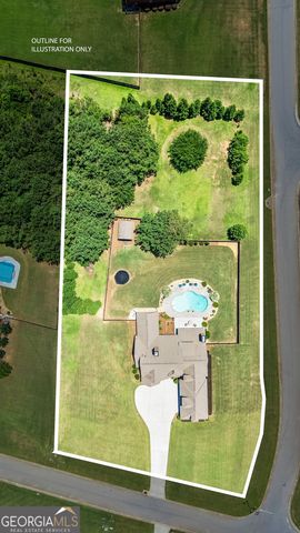 53 Ranan Ln, Newnan, GA 30263