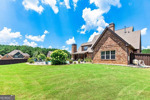 53 Ranan Ln, Newnan, GA 30263