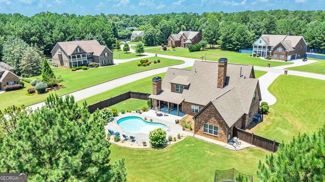 53 Ranan Ln, Newnan, GA 30263