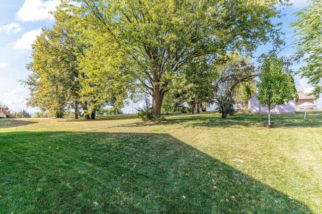 829 Reo Road, Watertown, MN 55388