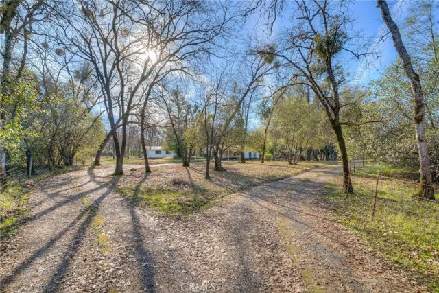 15 Hide A Way, Oroville, CA 95966