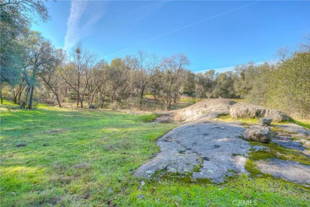 15 Hide A Way, Oroville, CA 95966