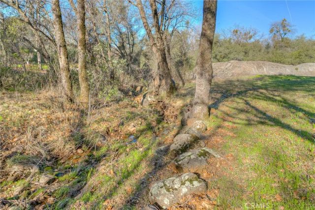 15 Hide A Way, Oroville, CA 95966