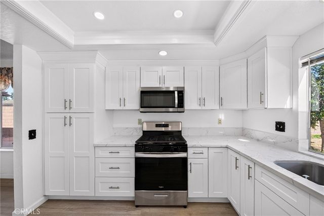 7616 Della, Riverside, CA 92503