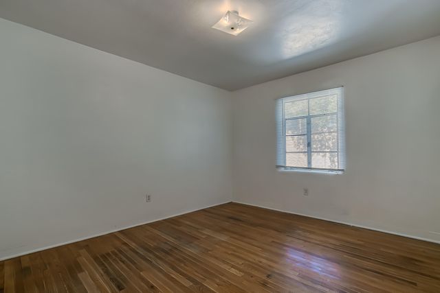 1409,1407 Hazeldine Avenue SE, Albuquerque, NM 87106