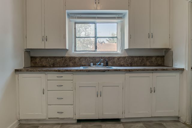 1409,1407 Hazeldine Avenue SE, Albuquerque, NM 87106