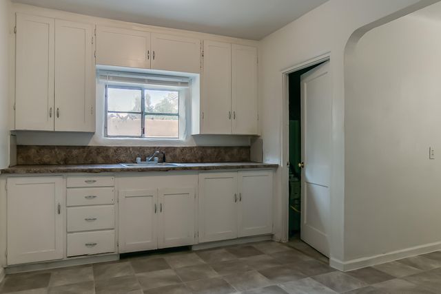 1409,1407 Hazeldine Avenue SE, Albuquerque, NM 87106