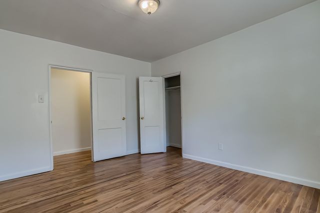 1409,1407 Hazeldine Avenue SE, Albuquerque, NM 87106