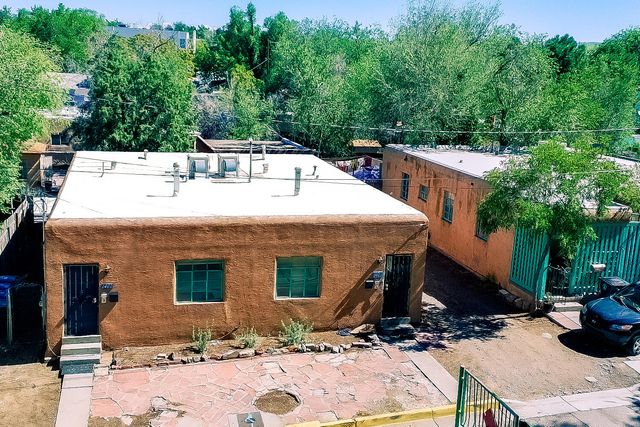 1409,1407 Hazeldine Avenue SE, Albuquerque, NM 87106