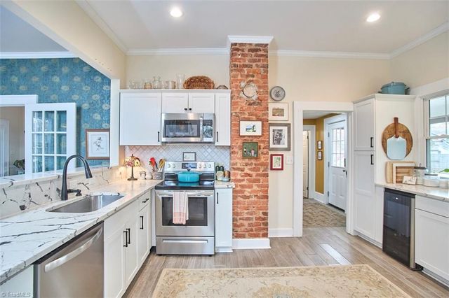 424 E Sprague Street, Winston-salem, NC 27101