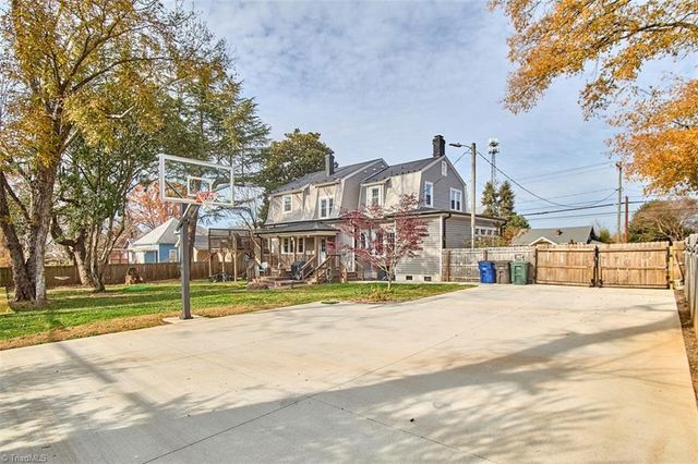 424 E Sprague Street, Winston-salem, NC 27101