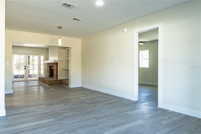 9209 KINGSRIDGE DRIVE, Temple Terrace, FL 33637