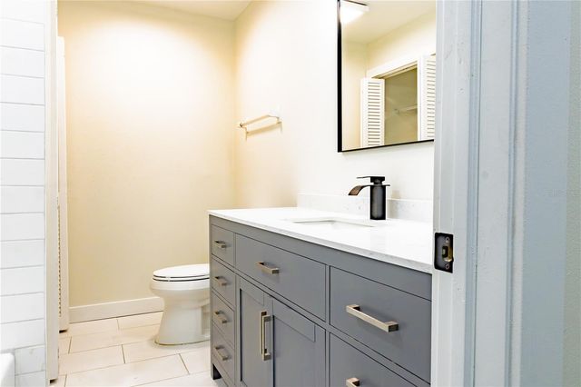 9209 KINGSRIDGE DRIVE, Temple Terrace, FL 33637