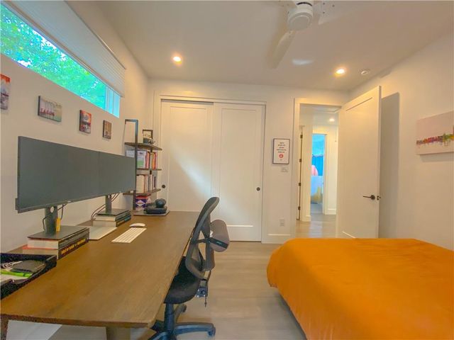 1615 S 2nd ST 6, Austin, TX 78704