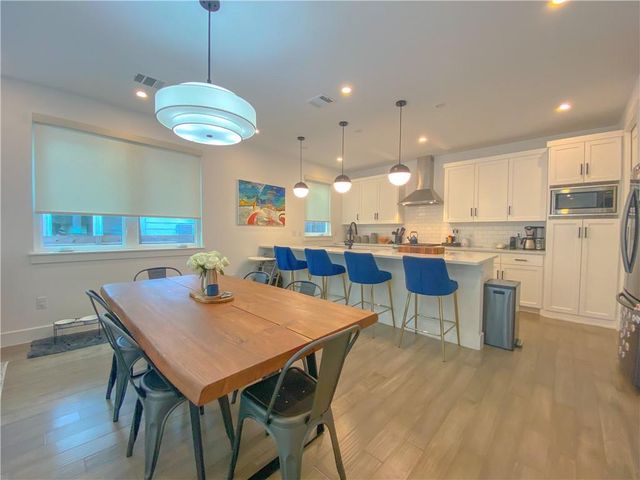 1615 S 2nd ST 6, Austin, TX 78704