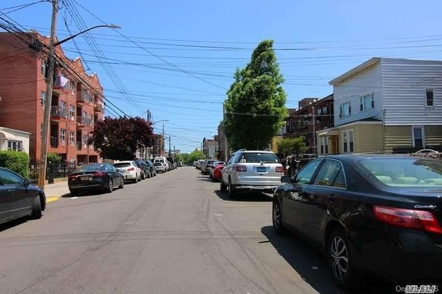 10448 38th Avenue, Corona, NY 11368