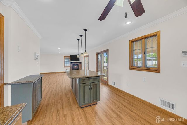 137 Woodland Avenue, Fords, NJ 08863