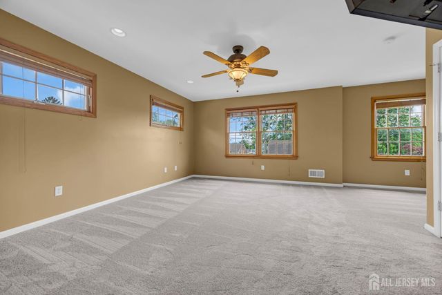 137 Woodland Avenue, Fords, NJ 08863