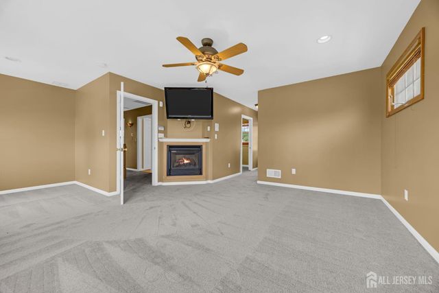 137 Woodland Avenue, Fords, NJ 08863