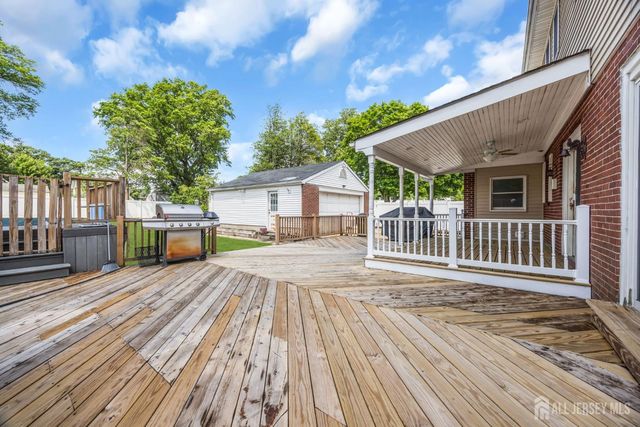 137 Woodland Avenue, Fords, NJ 08863