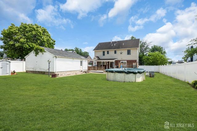 137 Woodland Avenue, Fords, NJ 08863