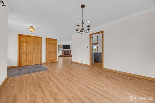 137 Woodland Avenue, Fords, NJ 08863