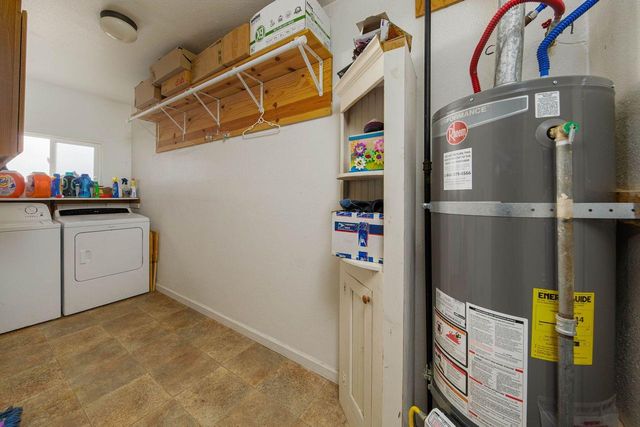 537 S Meza Ct, Linden, CA 95236