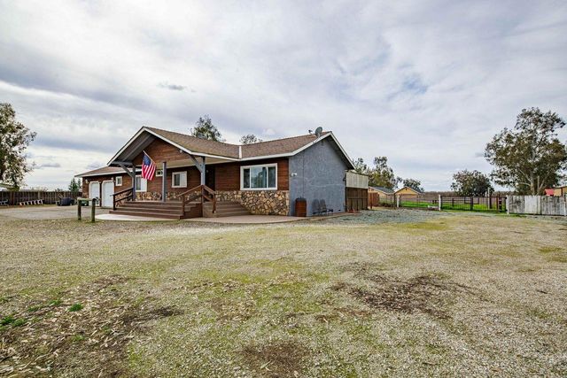 537 S Meza Ct, Linden, CA 95236