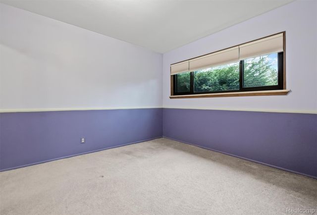 2475 Lafay Drive, West Bloomfield Charter Township, MI 48324