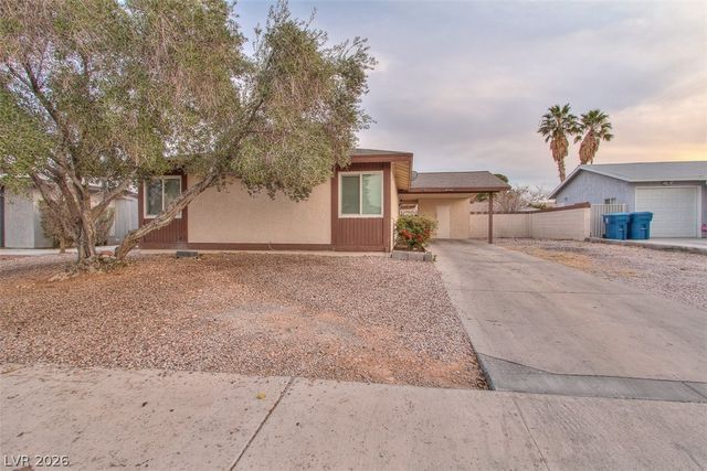 6381 Placer Drive, Las Vegas, NV 89103