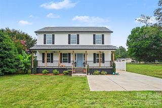 1001 Noles Drive, Mount Holly, NC 28120