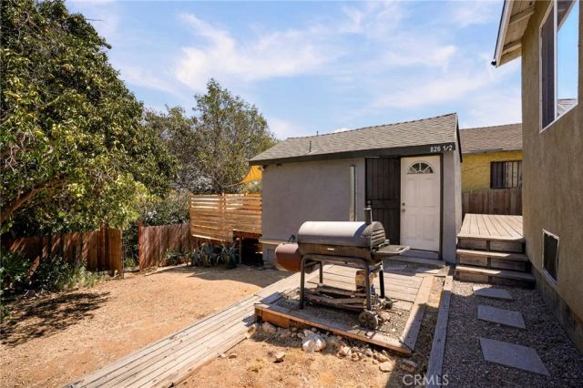 826 Geraghty Avenue, Los Angeles, CA 90063