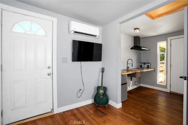 826 Geraghty Avenue, Los Angeles, CA 90063
