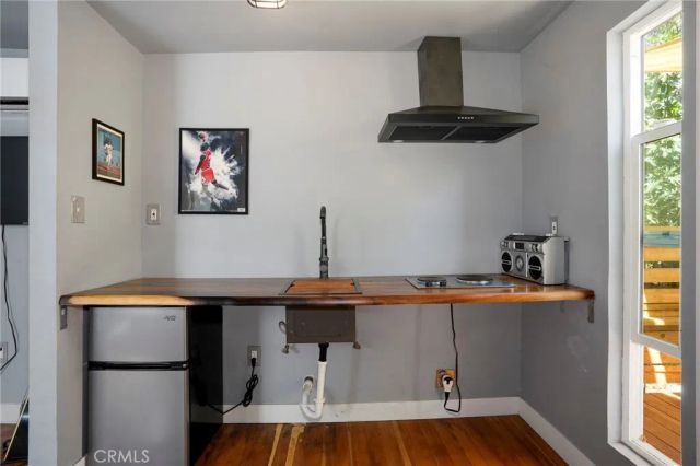826 Geraghty Avenue, Los Angeles, CA 90063