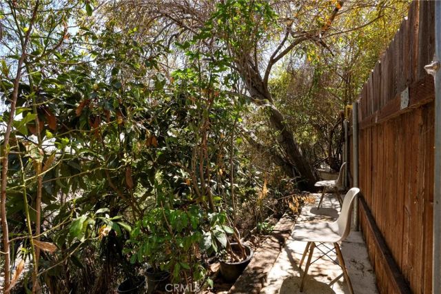 826 Geraghty Avenue, Los Angeles, CA 90063