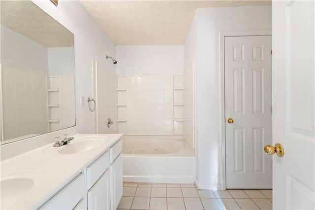 418 Lantern Wood Drive, Scottdale, GA 30079