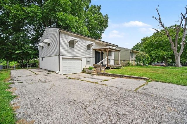 820 N Choctaw Avenue, Independence, MO 64056