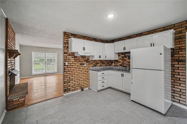 820 N Choctaw Avenue, Independence, MO 64056