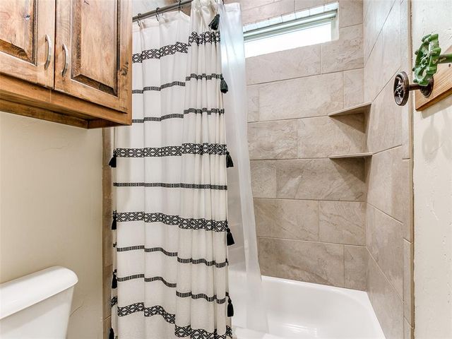 4701 S Henney Road, Choctaw, OK 73020