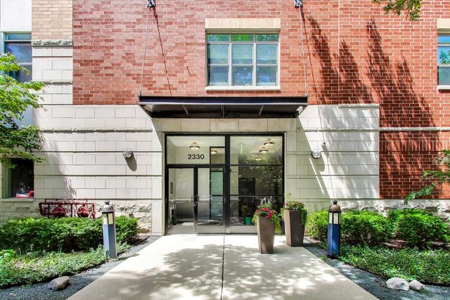 2330 W St Paul Avenue 401, Chicago, IL 60647