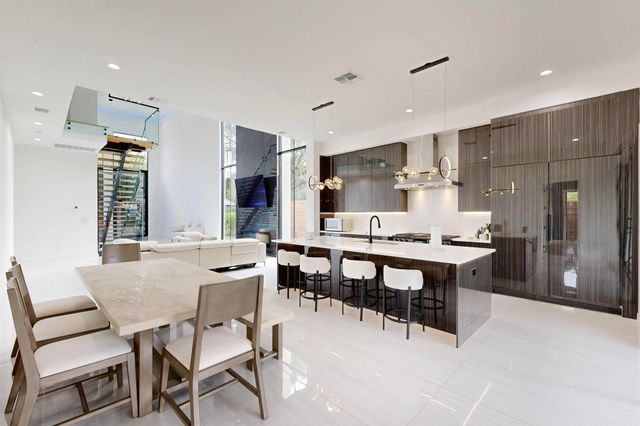 3828 Eaton Drive, Dallas, TX 75220