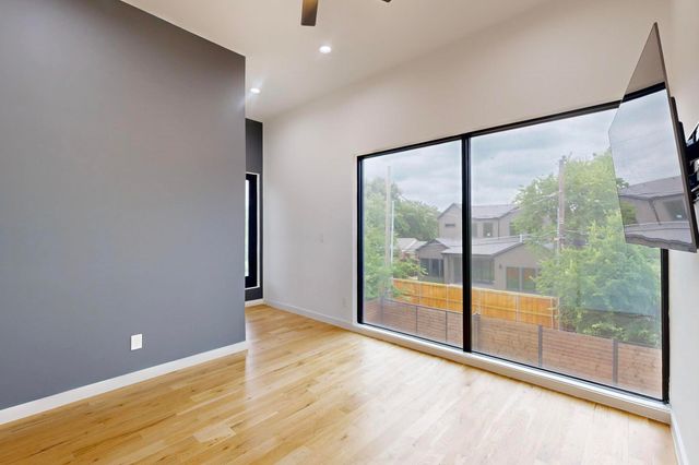 3828 Eaton Drive, Dallas, TX 75220