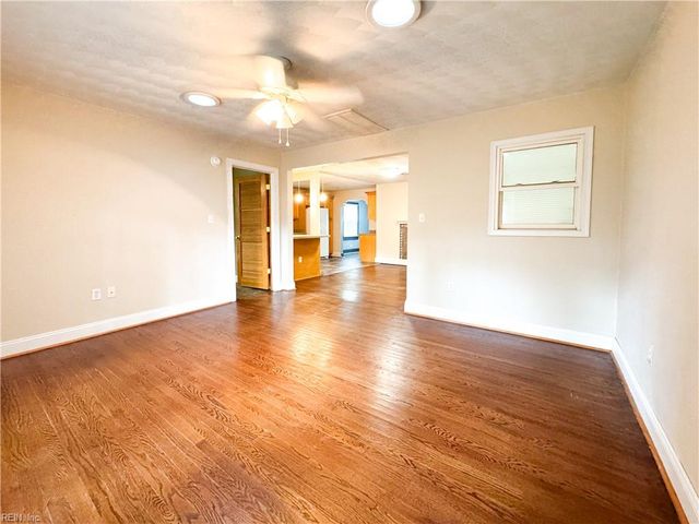 409 E Lorengo AVE, Norfolk, VA 23503