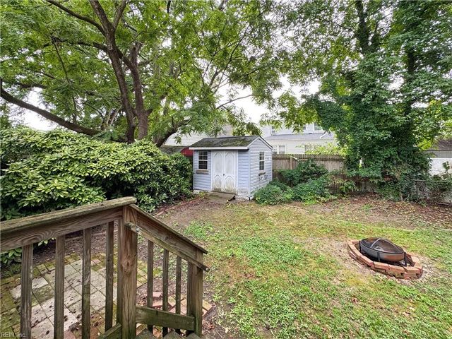 409 E Lorengo AVE, Norfolk, VA 23503